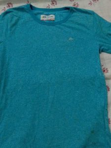 boys t shirt