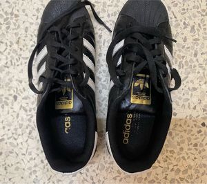 Adidas Superstar Sneakers