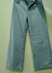 Light Wash High Waist Jeans