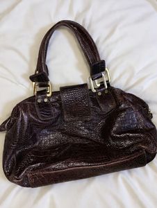 Chic Crocodile-Embossed Handbag
