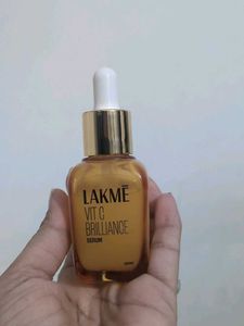 Lakme Vit C Brilliance Serum