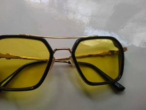 Vincent Chase Metal Black Full Rim Geometric Sungl