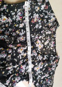 Women's Floral Long Shrug