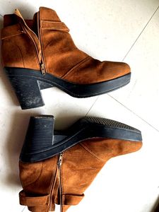 Brand New khadims cleo Boots for women 😍