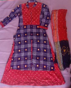 Bandhani Kurti/gown/dress with Dupatta
