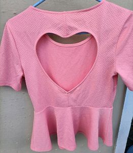 FOREVER 21 HEART SHAPE TOP