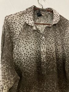 Chic Abstract Print Button-Up Top