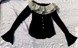 Elegant korean Ruffle Collar Knit Top