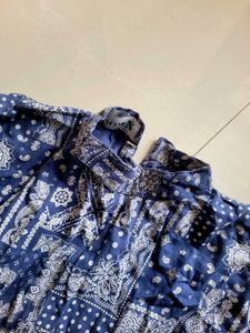 Blue short dress