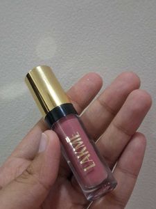 Lakme Matte Liquid Lipstick -  Nude Umbrella