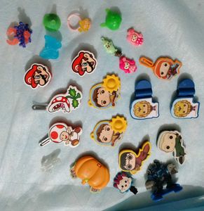 Assorted small toys