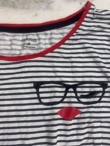 Korean Striped T-Shirt with Graphic