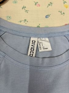 H&amp;M Light Blue Cropped T-Shirt