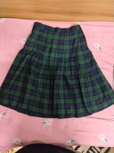 Korean Plaid green school girl Flared Skirt