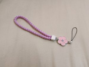 Flower Phone Charm 🌸🌹