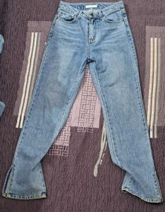 Light Wash Split Hem Jeans