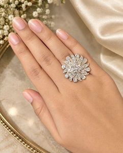 Stunning Crystal Flower Ring
