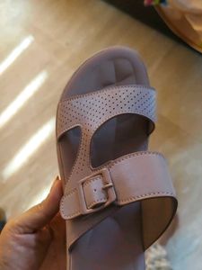 Lavender Flatform Sandals