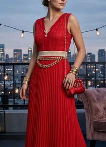 Elegant Stylish Red Sleeveless Party Dress