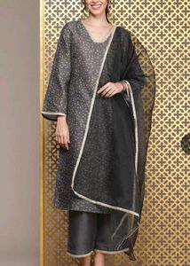 House of Pataudi Kurta Set with Dupatta