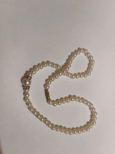 White Pearl Necklace Set