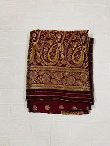 Elegant Paisley Saree
