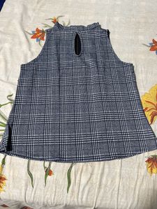 Sleeveless Top