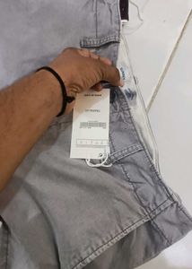 Old Navy Grey Cargo Pants Size 34