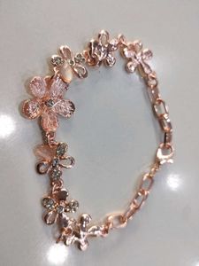 Rose Gold Floral Bracelet