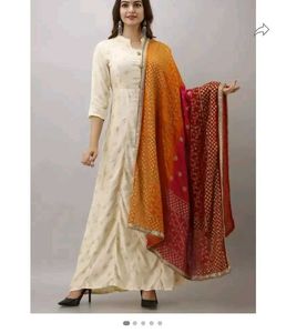 Off White Anarkali Kurti With Red Dupatta