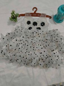 Cute Polka Dot Ruffle Dress