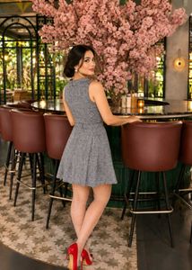 Chic Grey Plaid Sleeveless Dress