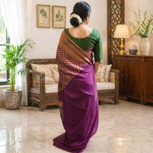 Elegant Purple &amp; Gold Violet Veena Saree