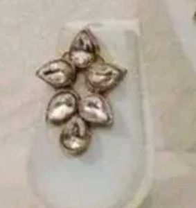 Elegant Kundan Necklace and Earring Set