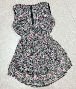 Floral Peter Pan Collar Top