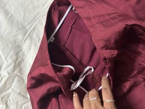 Stylish High-Waisted Maroon Shorts