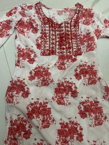 White And Red Print New Kurti