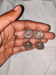 earings