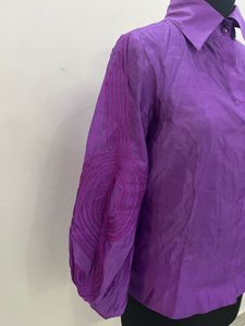 Women's Top