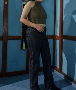 Olive Green Ribbed Knit Halter Crop Top🍸💚