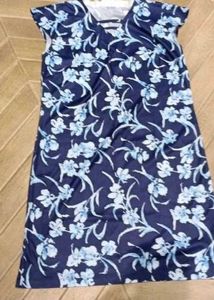 Navy Floral Print V-Neck Dress