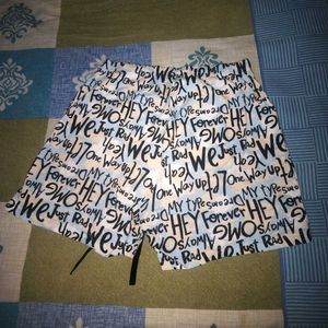 Women's graphic print shorts