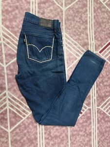 Vintage Y2K Levis Jeans