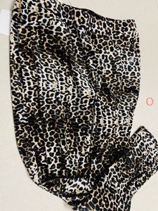 Velvet Leopard Print Pant