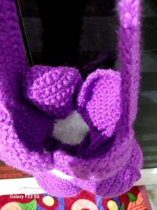 Ladies Sling Bag On Crochet