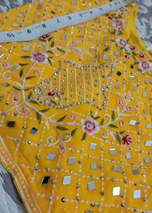 Yellow Georgette Lahenga Choli With Shrug💛