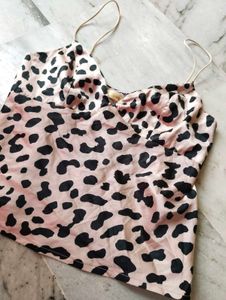 Chic Leopard Print Camisole Top