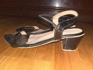 Black Patent Strappy Heels- used | Size 5