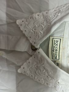 White Embroidered Collar Blouse