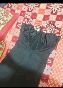 Chic Black Cut-Out Midi Dress